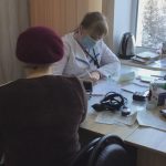 Чернігівці масово чіпляють віруси: поради медиків