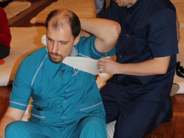 photo_5447228436956430460_y