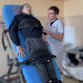 7896b4c7-b4a1-40a4-b933-a1ef82be848e