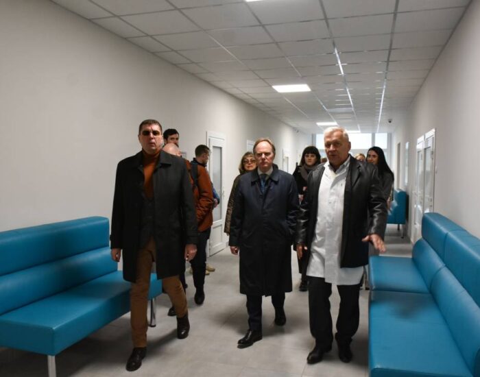 ada6688ab5c544b7b21a4b775698f19e-big1080